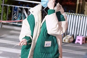迪丽热巴私服穿搭：2024时尚风向标