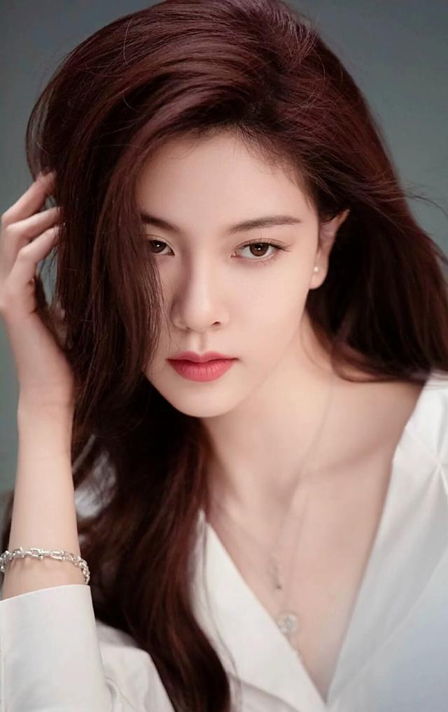 宋妍霏高清美图3
